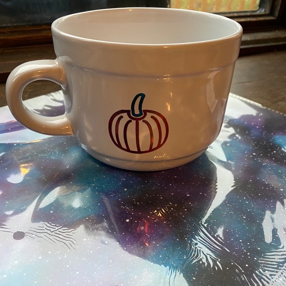 Cups - Picture 2 of 2